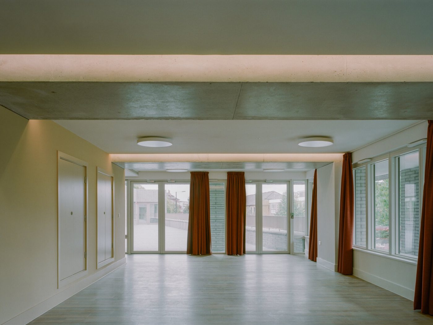 1222 Daventry House Mae03