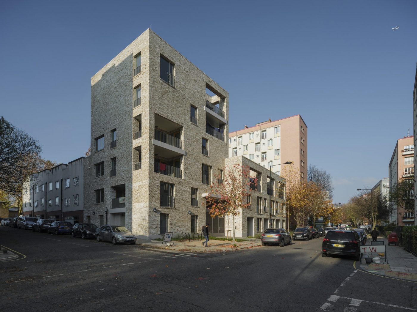 1328 N288 Regents Park Mae Architects