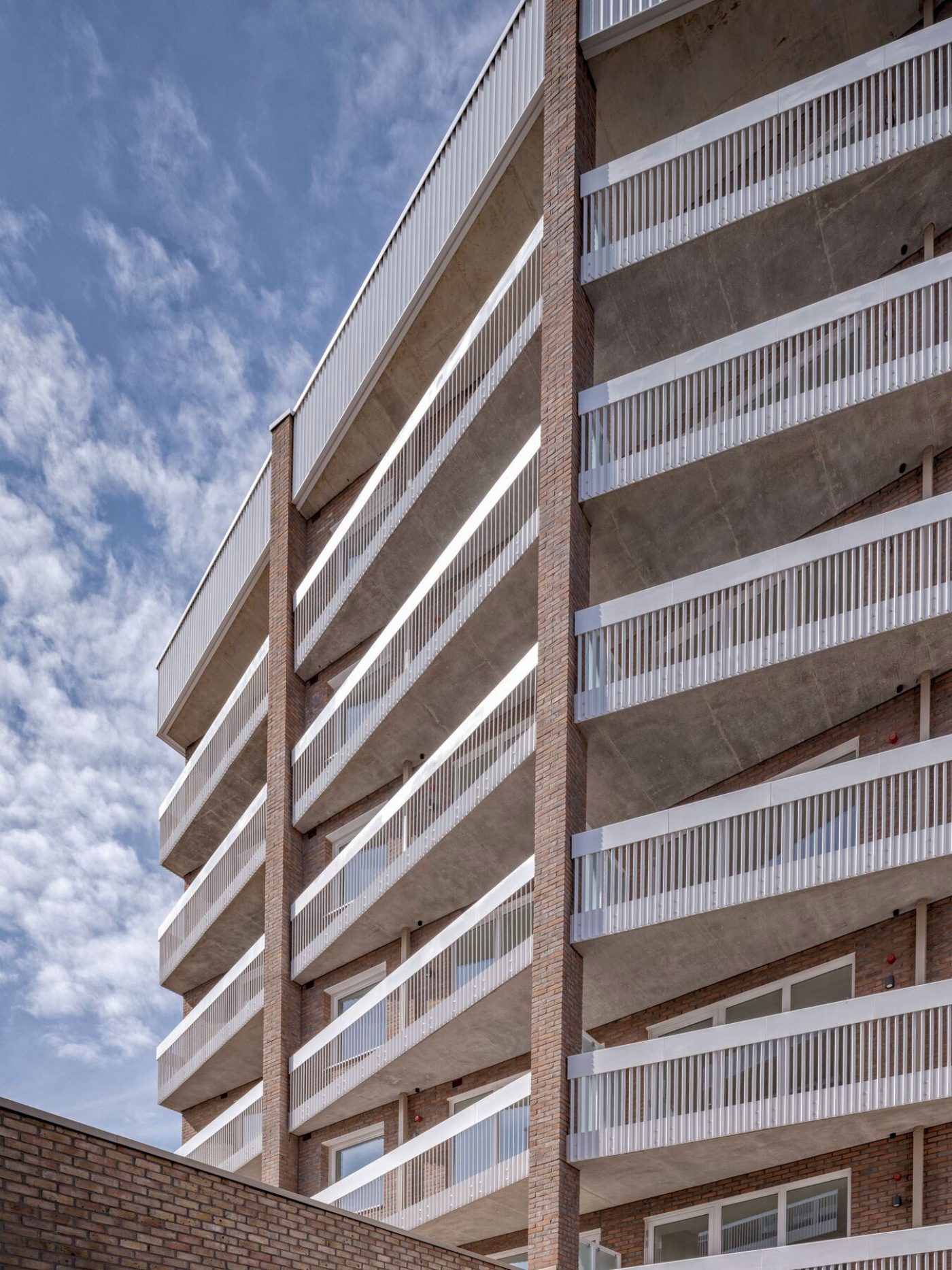 251126 Noele Gordon2 Mae