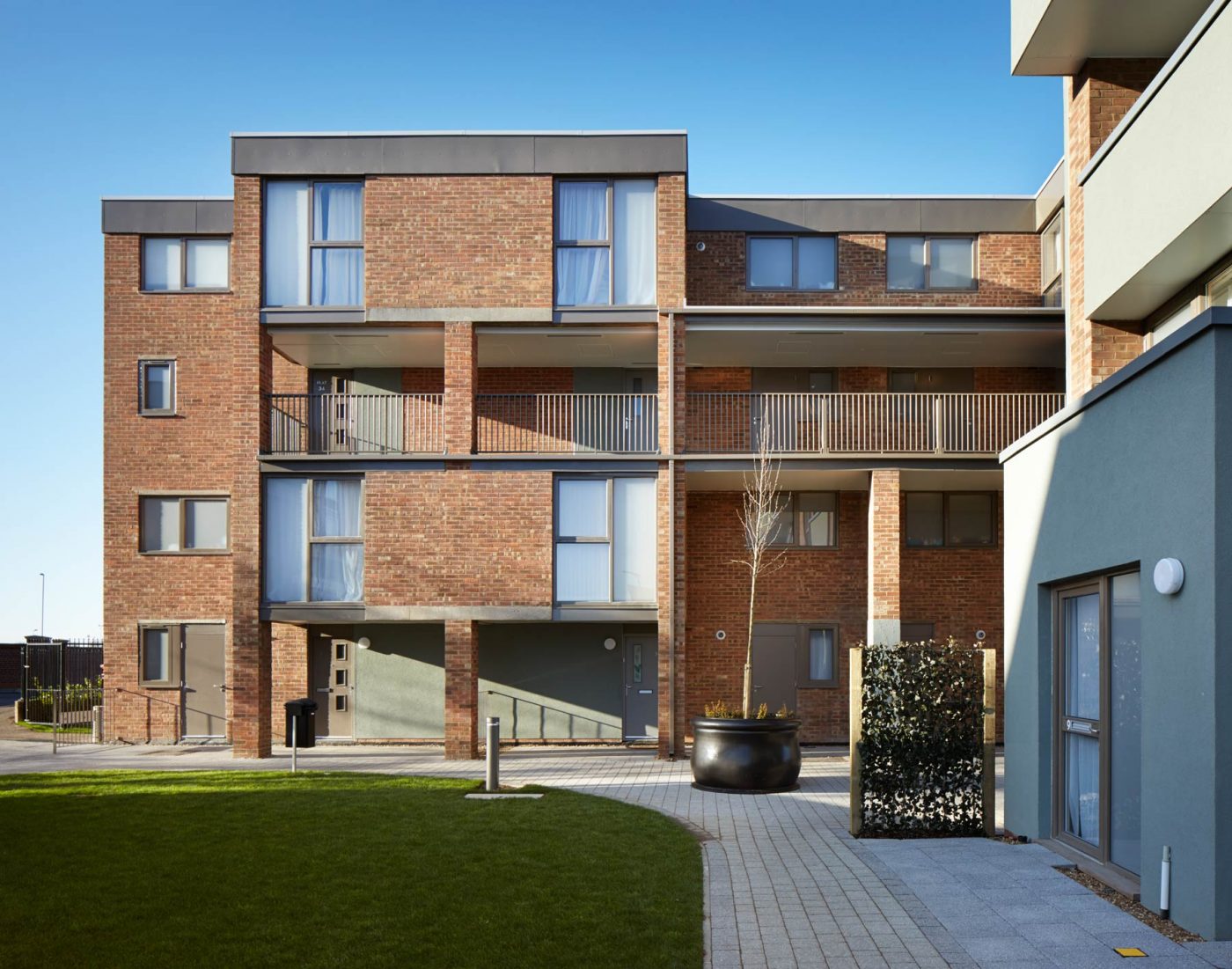 310315 HillingtonSq 1034 N111