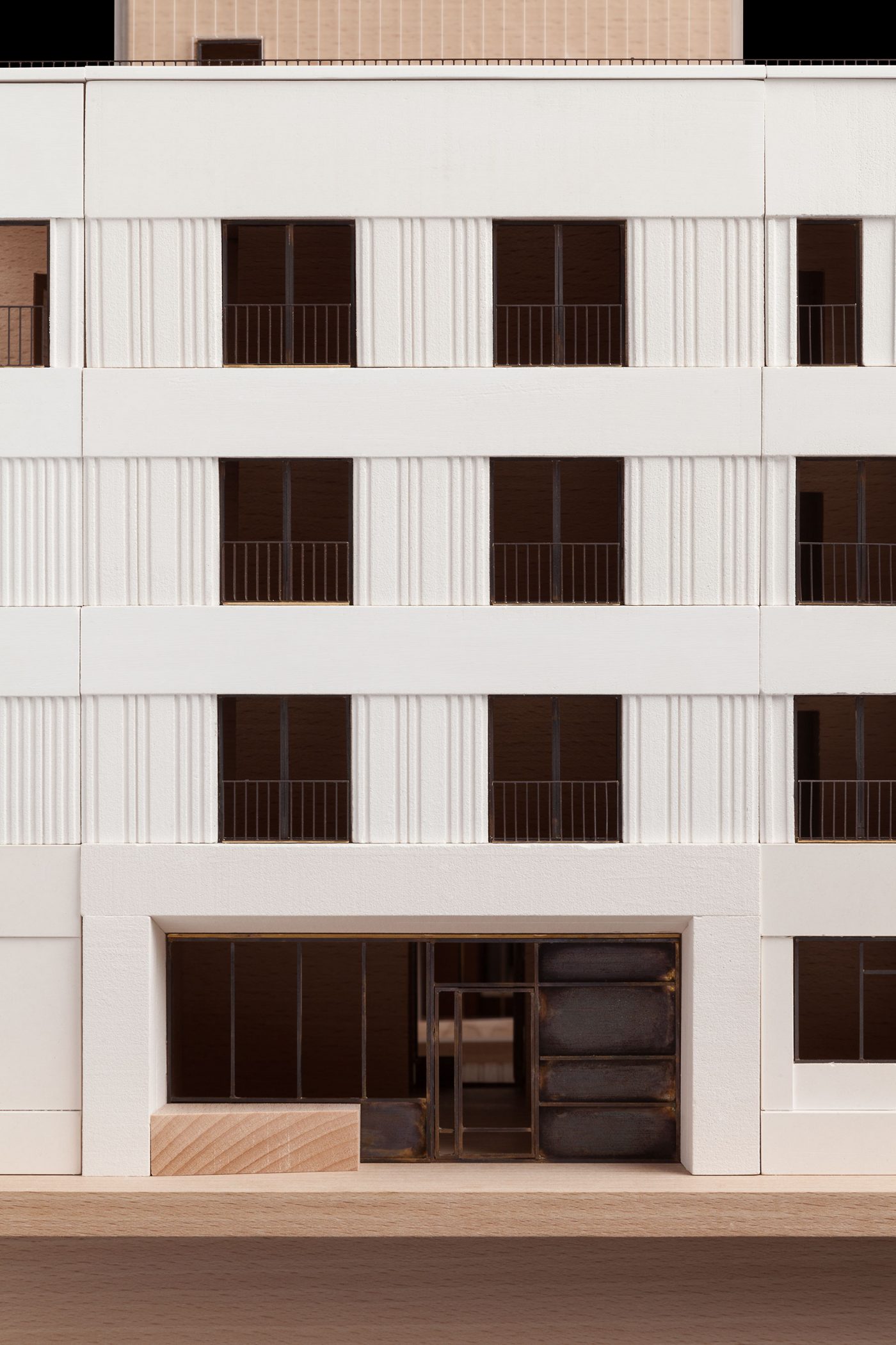 Mae  Strand East N17